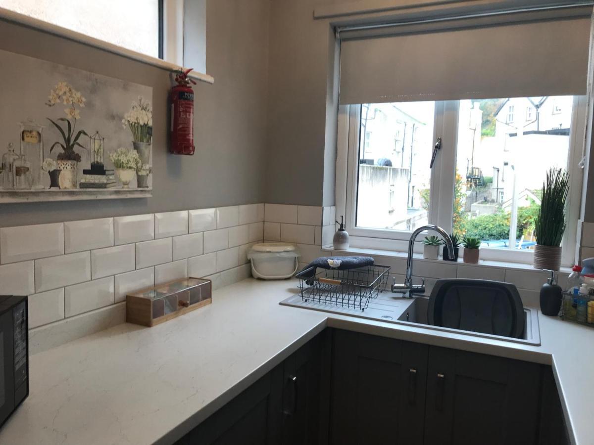 Beautiful First Floor - 4 Orme Rise, Апартаменты *